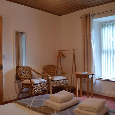 Troedyrhiw Bed & Breakfast Cardigan Ngoại thất bức ảnh